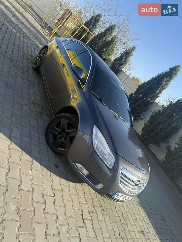 2010 opel insignia