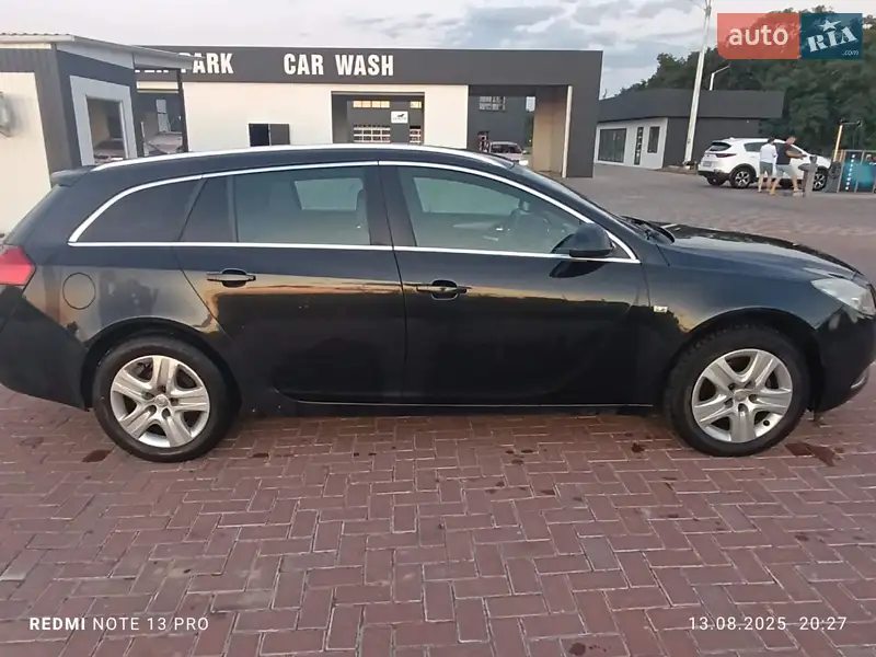 2010 opel insignia