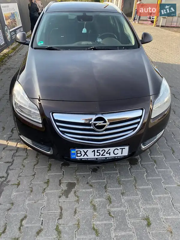 2012 opel insignia sports tourer