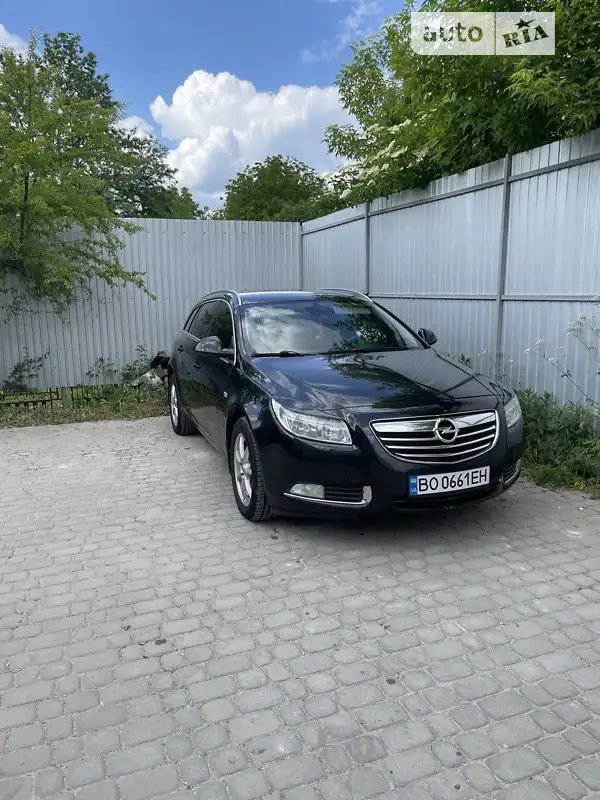 2011 opel insignia sports tourer