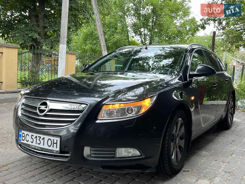 2011 opel insignia
