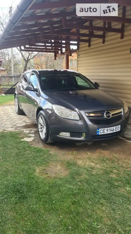 2013 opel insignia-sports-tourer