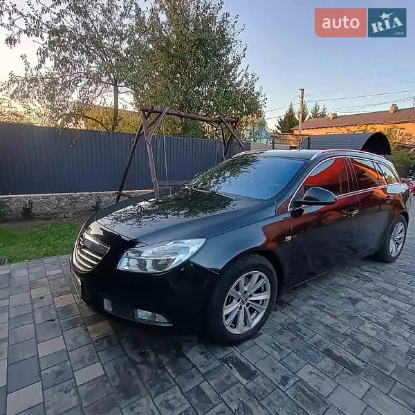 2011 opel insignia