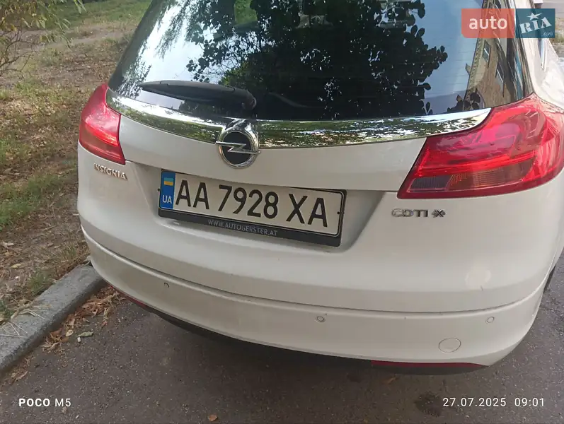2011 opel insignia sports tourer