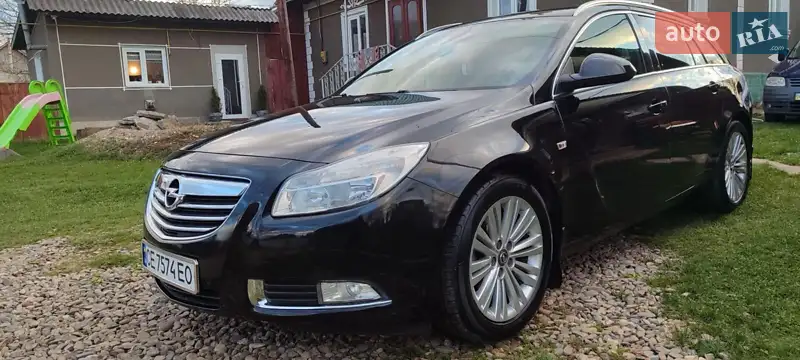 2012 opel insignia