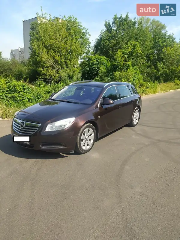 2011 opel insignia