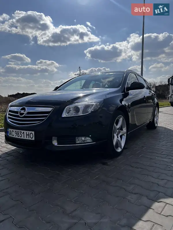 2012 opel insignia sports tourer