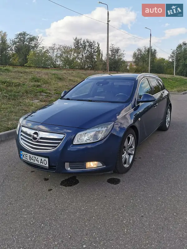 2012 opel insignia