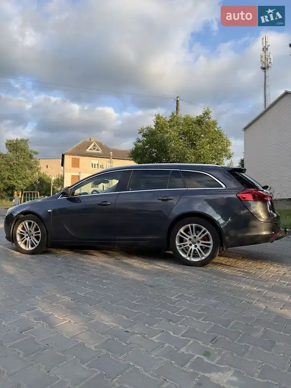 2011 opel insignia
