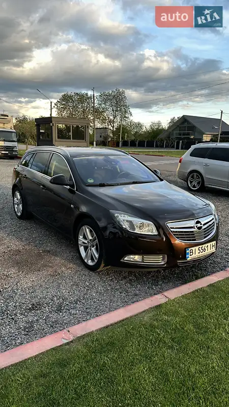 2012 opel insignia sports tourer