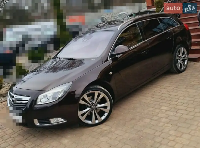 2012 opel insignia