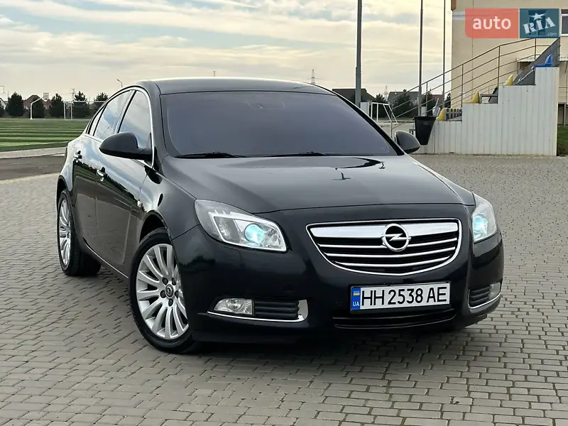 2011 opel insignia