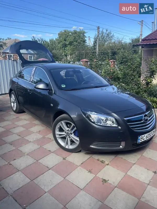 2009 opel insignia