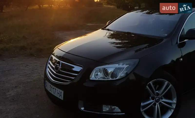 2012 opel insignia