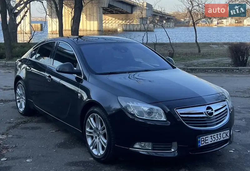 2012 opel insignia