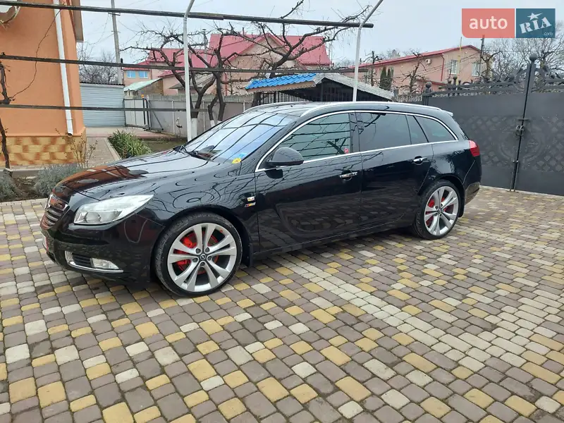 2011 opel insignia
