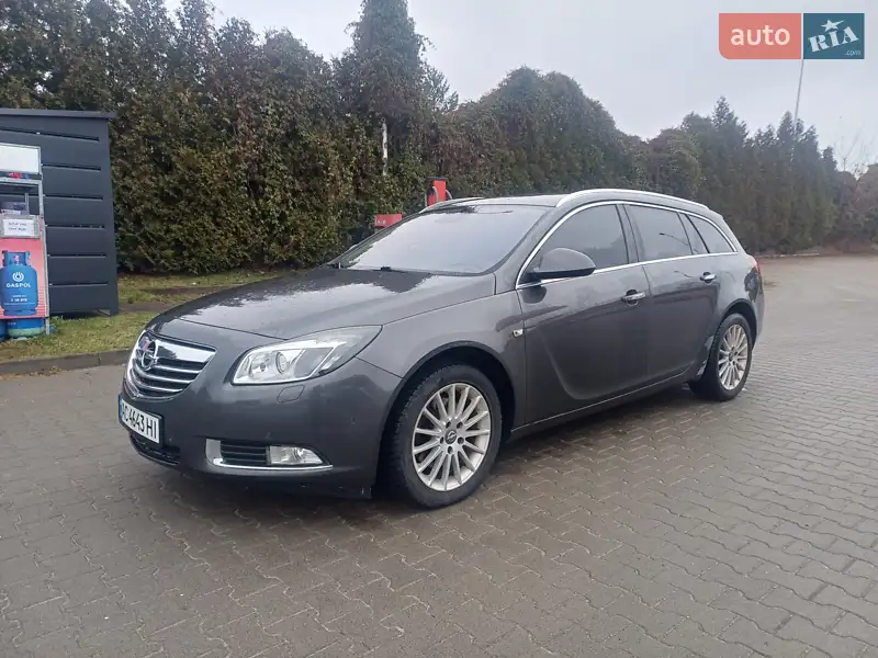 2011 opel insignia