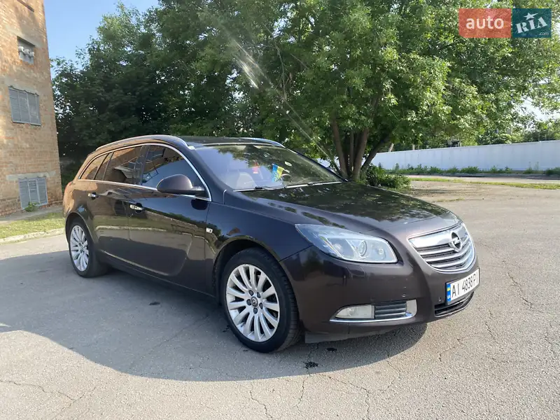 2011 opel insignia