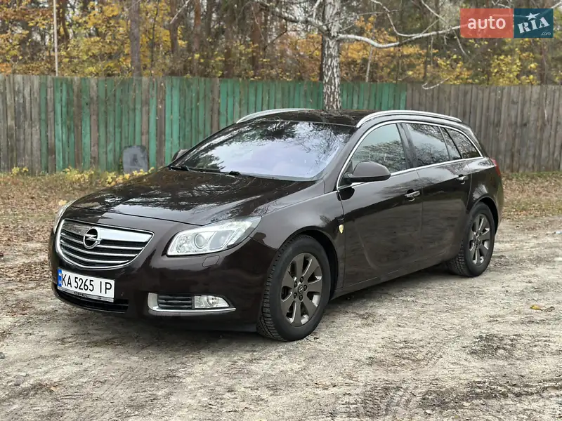 2012 opel insignia