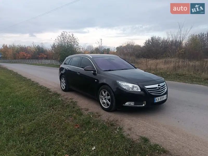 2011 opel insignia sports tourer