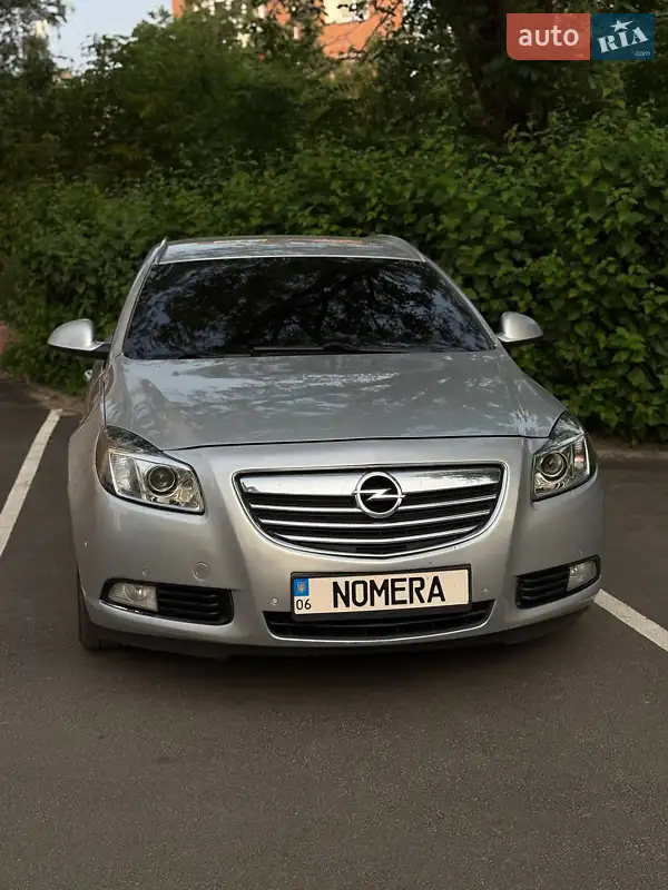 2013 opel insignia
