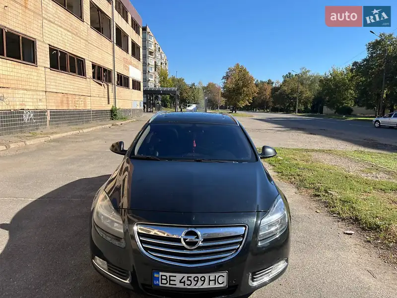 2011 opel insignia