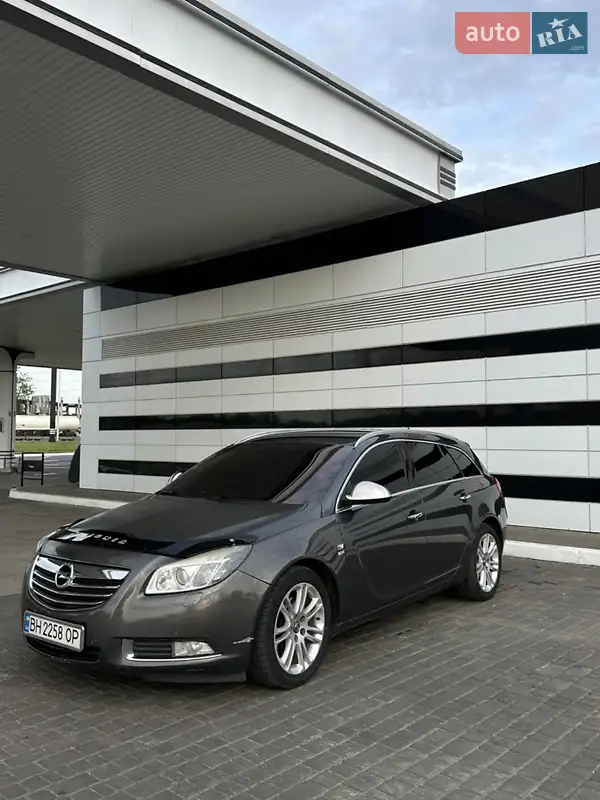 2011 opel insignia sports tourer