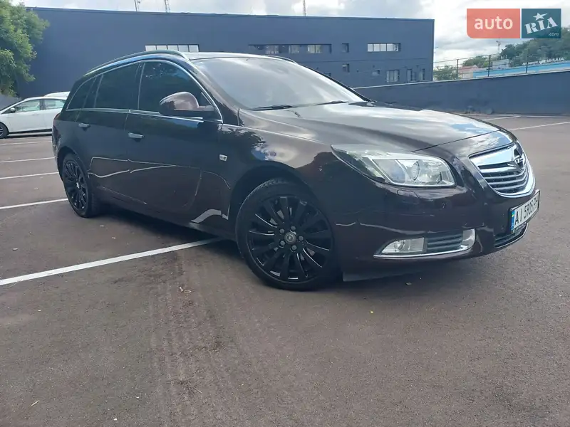 2012 opel insignia