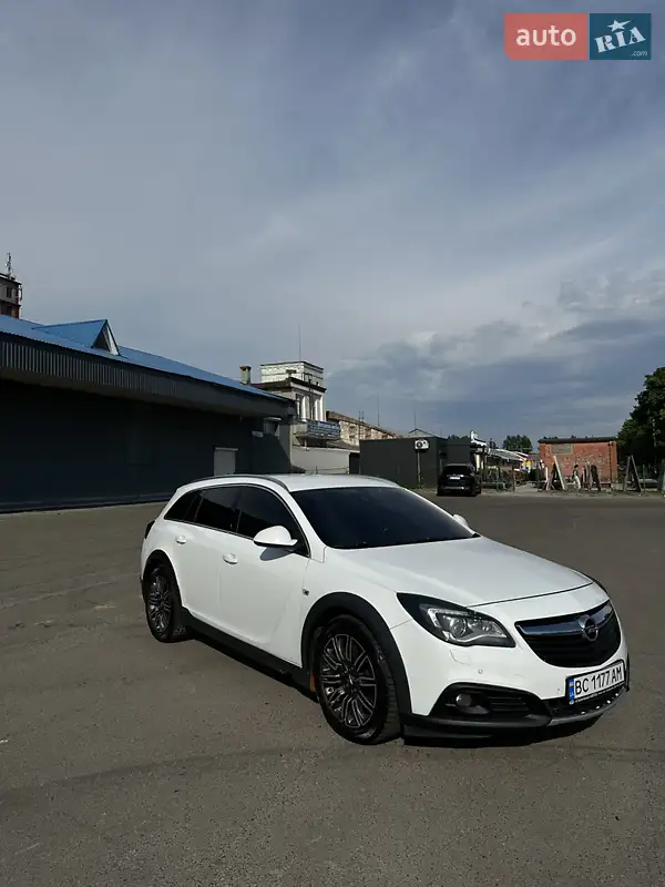2014 opel insignia