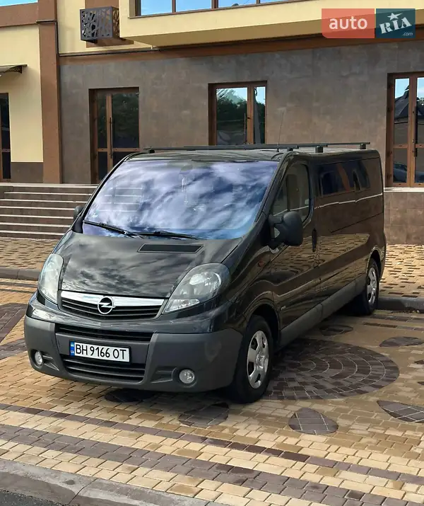 2014 opel vivaro