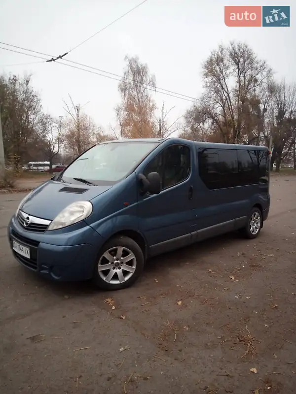 2011 opel vivaro
