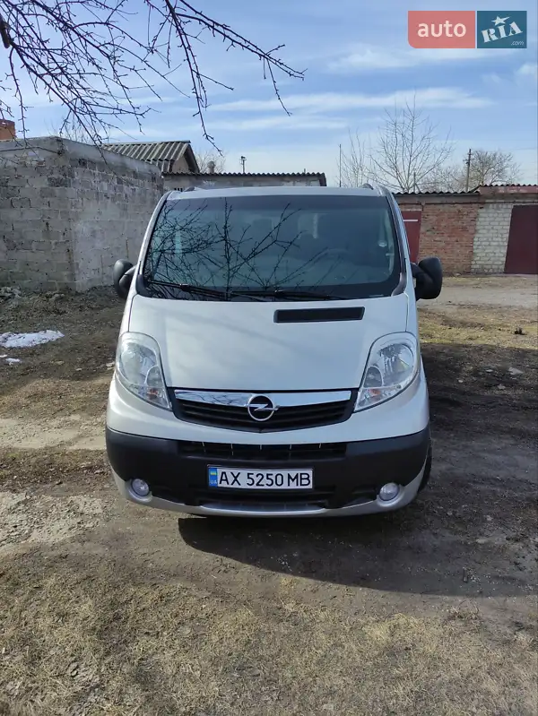 2013 opel vivaro
