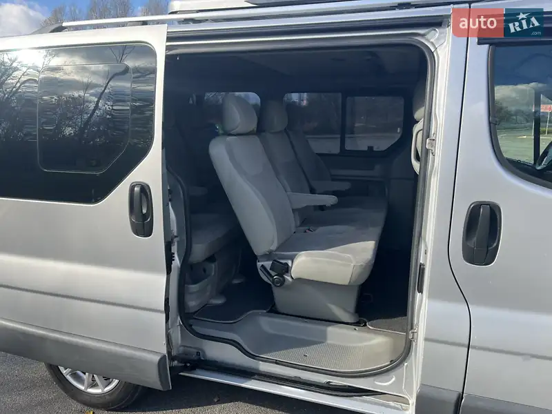 2004 opel vivaro