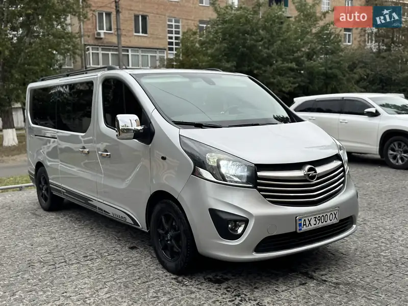 2017 opel vivaro