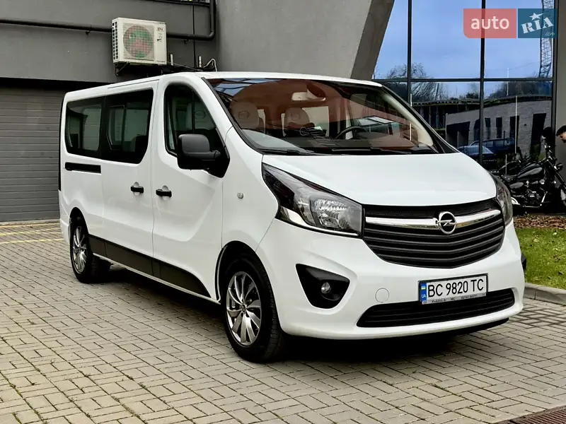 2015 opel vivaro