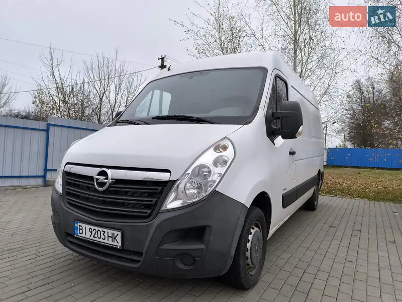 2012 opel movano