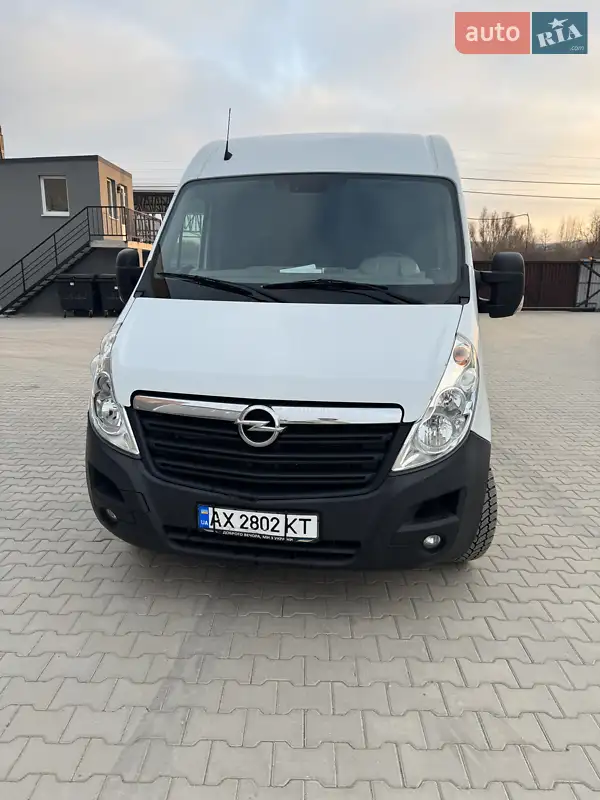 2016 opel movano