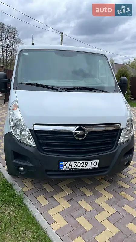 2016 opel movano