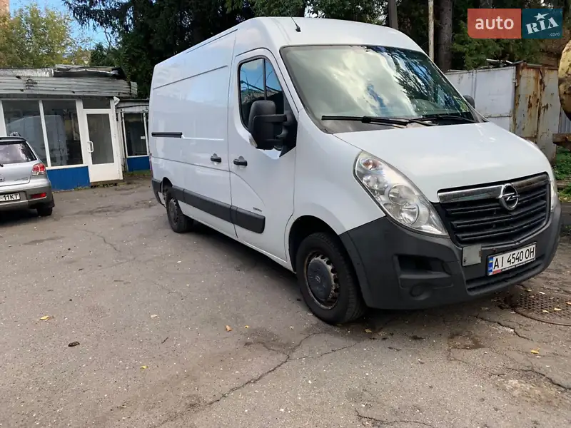 2013 opel movano