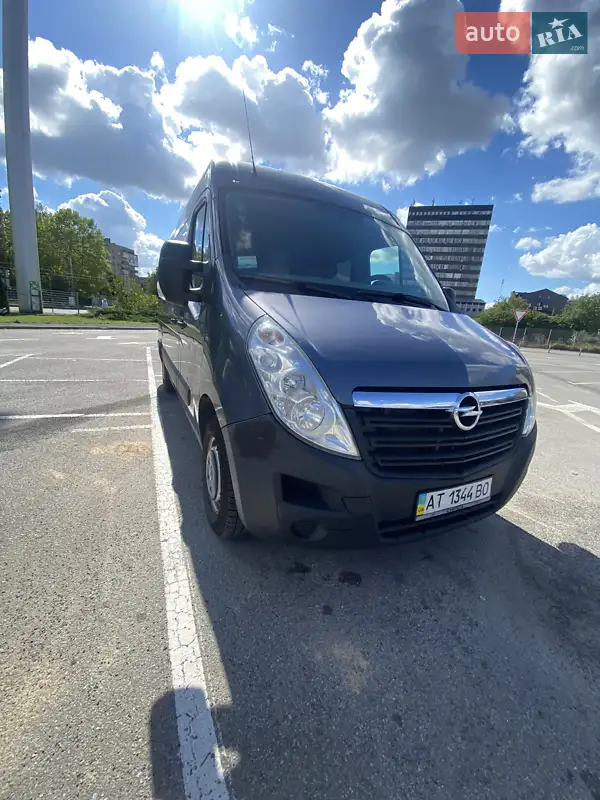 2010 opel movano