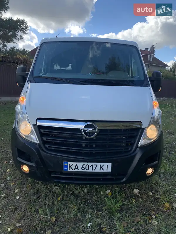 2014 opel movano