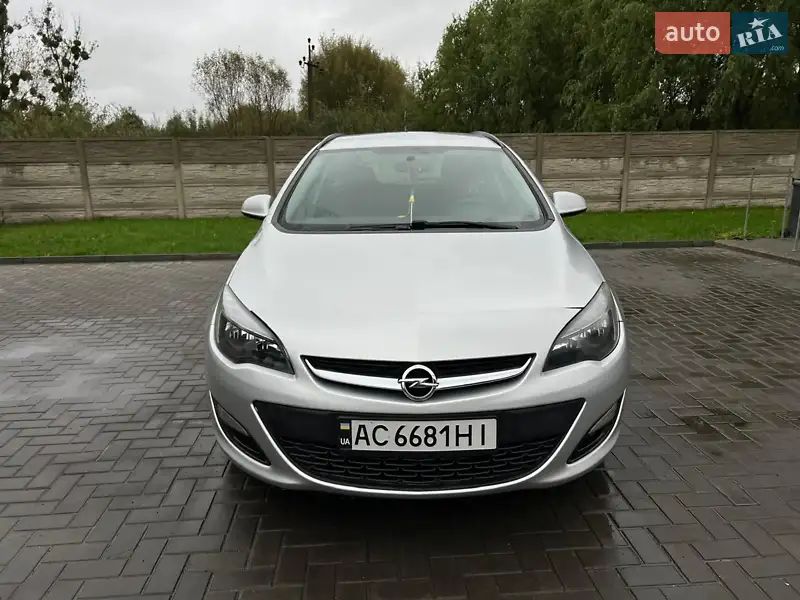 2013 opel astra sports tourer