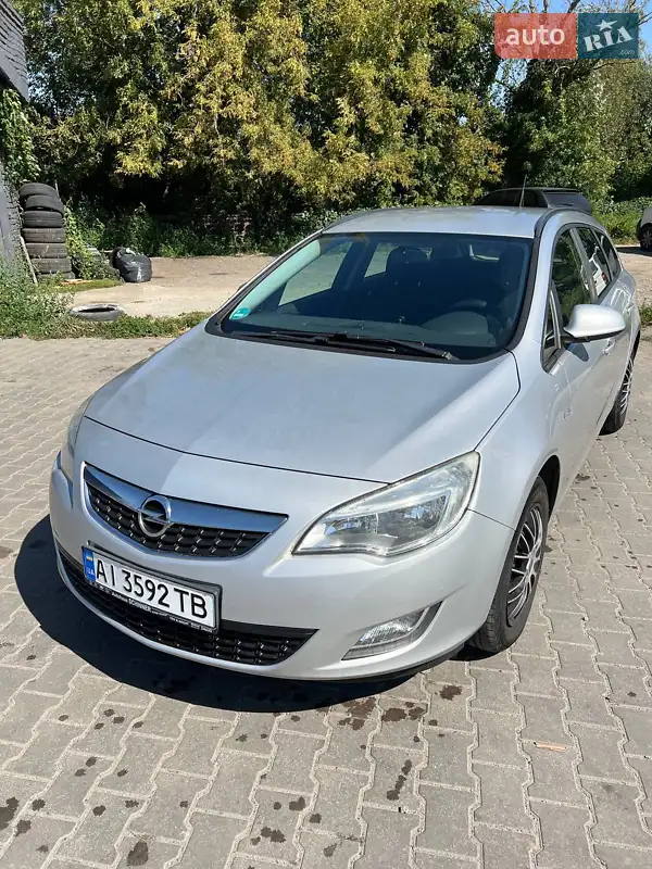 2010 opel astra