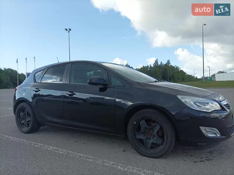2010 opel astra