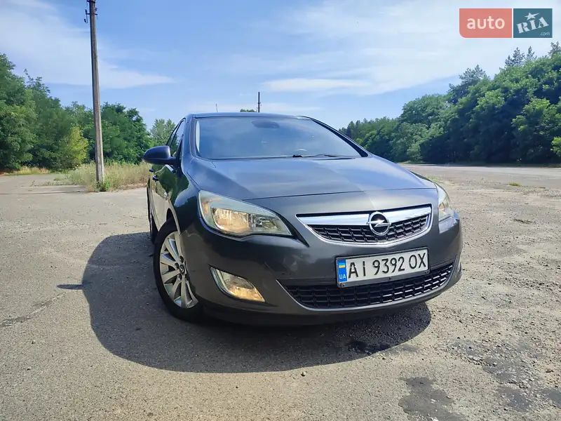 2010 opel astra