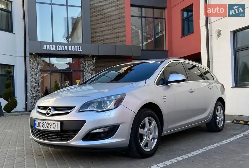 2014 opel astra