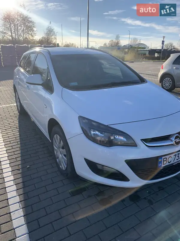 2015 opel astra