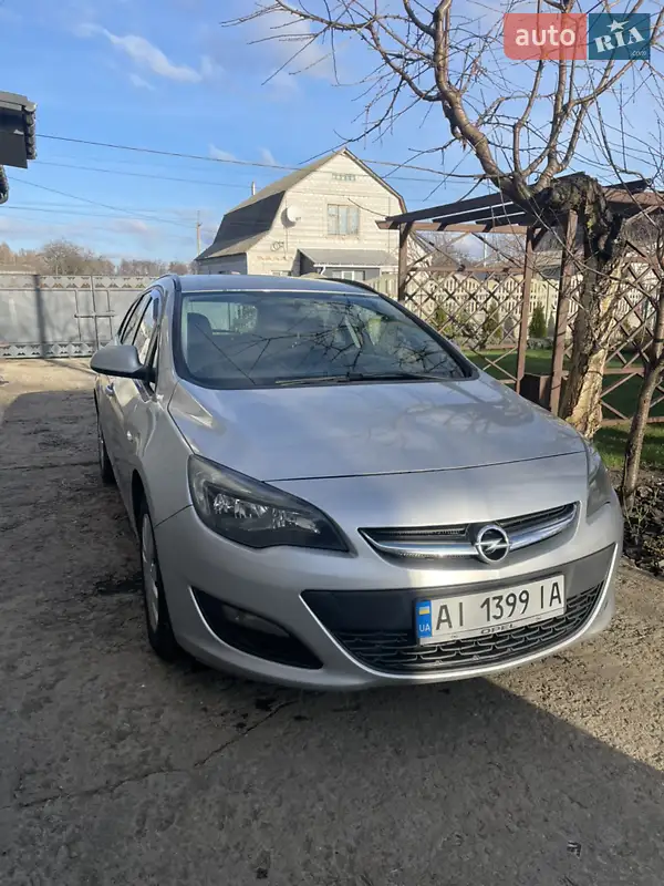 2013 opel astra sports tourer