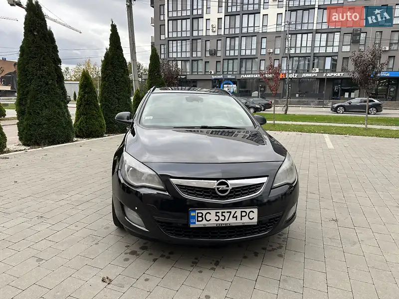 2010 opel astra