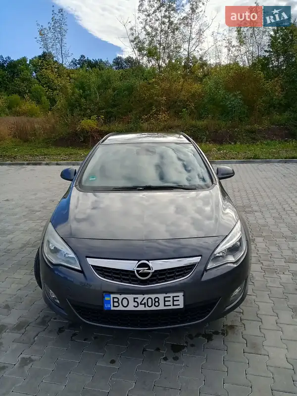 2010 opel astra